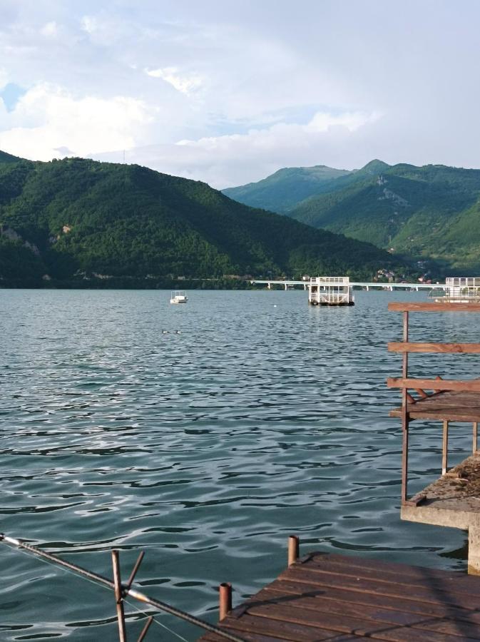 Dina Apartman Jablanicko Jezero コニツ エクステリア 写真