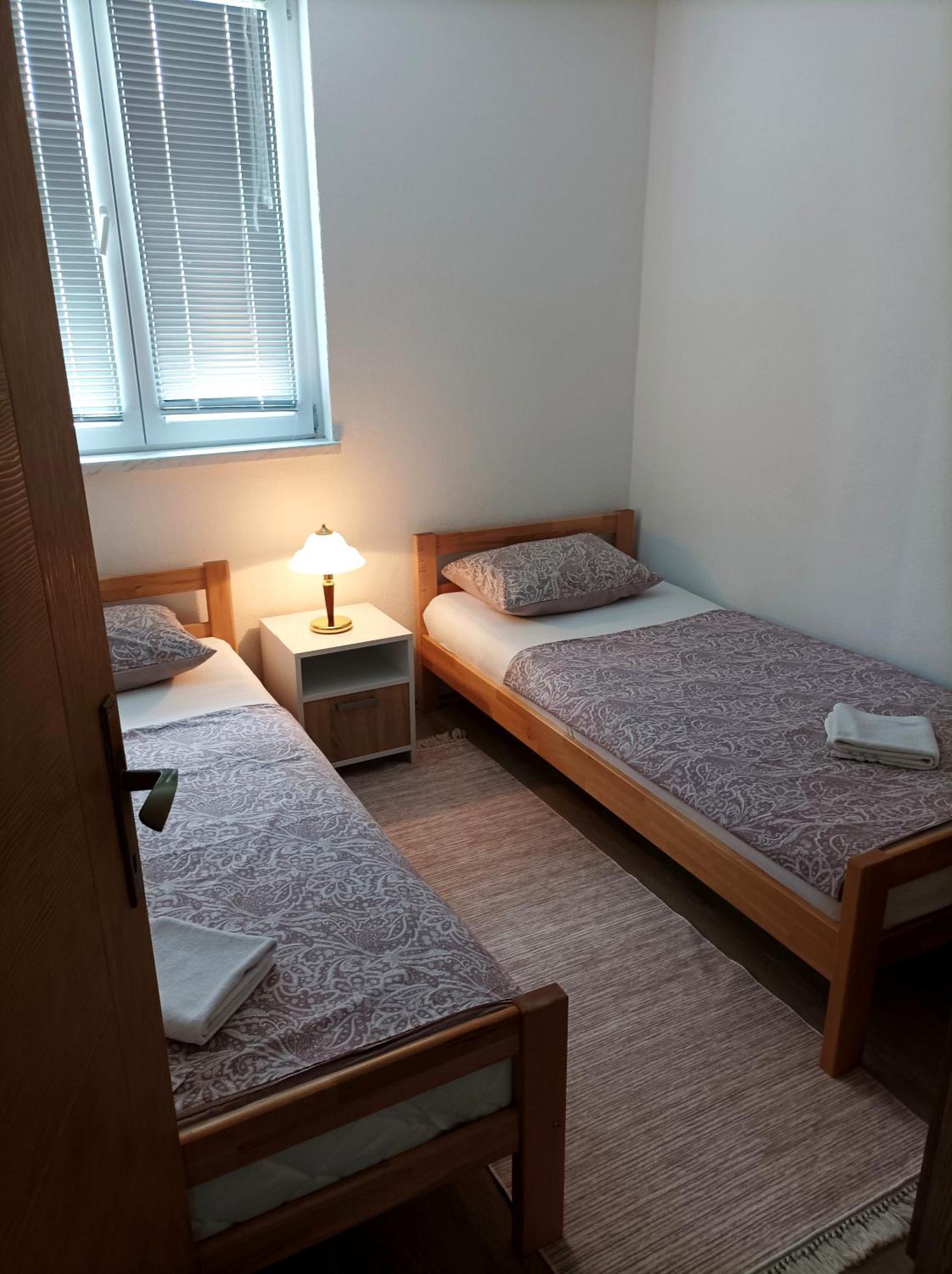 Dina Apartman Jablanicko Jezero コニツ エクステリア 写真